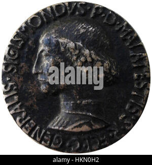 Dieses Gemälde von Sigismondo Pandolfo Malatesta, einem italienischen Adligen aus dem 15. Jahrhundert, zeigt den künstlerischen Stil der Renaissance, mit einem Schwerpunkt auf seinen edlen Status und den historischen Kontext seiner Zeit. Stockfoto