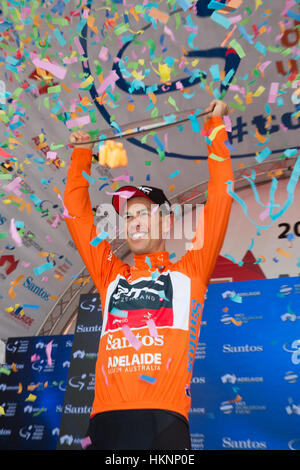 Richie Porte des BMC Racing Team feiert die 2017 Tour Down Under in Adelaide Australien zu gewinnen Stockfoto