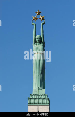 Das Freiheitsdenkmal ist das Symbol für die nationale Souveränität Lettlands, befindet sich in Riga, Baltikum, Europa Stockfoto