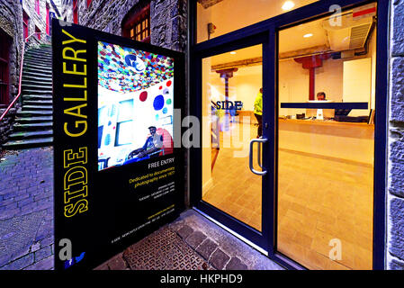 Die Seite Fotografen Galerie Gasse Eingang Newcastle Stockfoto