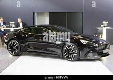 Brüssel - 12. Januar 2016: Aston Martin Vanquish auf dem Display auf dem Brüsseler Autosalon. Stockfoto