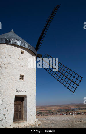 Windmühle, Consuegra, Kastilien-La Mancha, Spanien Stockfoto