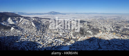 Luftaufnahme der Stadt Brasov, Rumänien Stockfoto