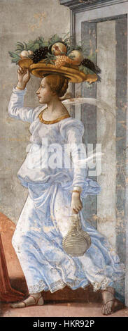 Das Fresko *Geburt des heiligen Johannes des Täufers* in der Cappella Tornabuoni in Florenz ist ein Meisterwerk von Domenico Ghirlandaio. Es zeigt das bedeutsame religiöse Ereignis mit komplizierten Details und Klarheit der Renaissance und zeigt die Fähigkeit des Künstlers, biblische Szenen zu porträtieren. Stockfoto