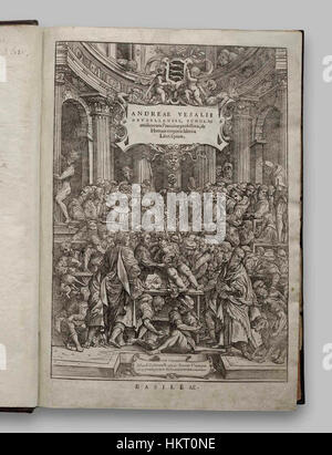 Die Titelseite von „de humani corporis fabrica“, einem einflussreichen anatomischen Text von Andreas Vesalius, ist ein Meisterwerk der frühen medizinischen Illustration. Diese Arbeit aus dem 16. Jahrhundert revolutionierte das Studium der menschlichen Anatomie. Stockfoto