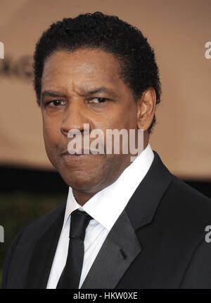 Los Angeles, CA, USA. 29. Januar 2017. Denzel Washington im Ankunftsbereich für 23. Annual Screen Actors Guild Awards, präsentiert von SAG AFTRA - Ankünfte 3 Schrein Exposition Center, Los Angeles, CA 29. Januar 2017. Bildnachweis: Dee Cercone/Everett Collection/Alamy Live-Nachrichten Stockfoto