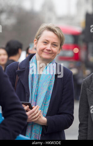 London, UK. 30. Januar 2017. Ehemalige Schatten Labour Home Sekretär Yvette Cooper, die Ehepartner von Ed Kugeln unter Premierminister Gordon Brown ist, in Westminster Credit gesehen: Amer Ghazzal/Alamy Live-Nachrichten Stockfoto