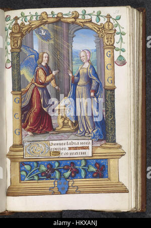 Das Manuskript „Buch der Stunden“, das im 15. Jahrhundert erstellt wurde, enthält eine beleuchtete Darstellung der Verkündigung. Diese Szene zeigt den Engel Gabriel, der der Jungfrau Maria einen entscheidenden Moment in der christlichen Theologie ankündigt. Stockfoto