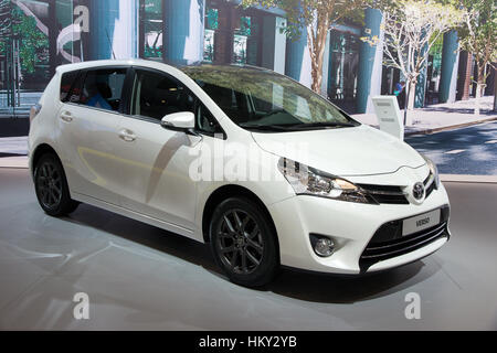Toyota verso -Fotos und -Bildmaterial in hoher Auflösung – Alamy