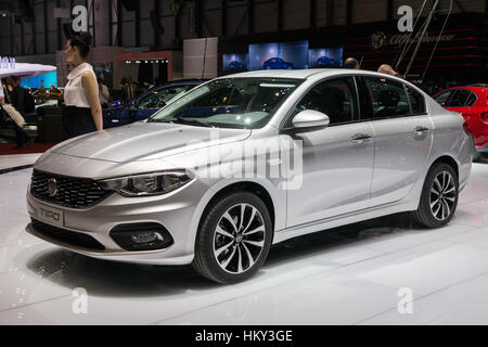 Genf, Schweiz - 1. März 2016: Neue Fiat Tipo auf dem 86. Internationalen Genfer Autosalon im Palexpo, Genf. Stockfoto