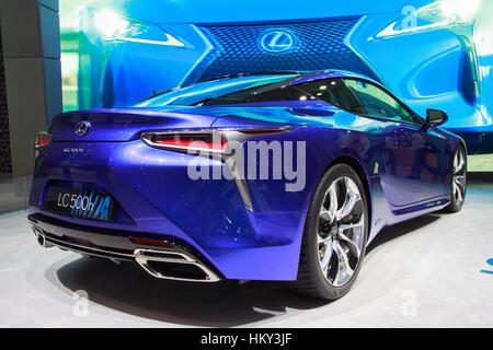 Genf, Schweiz - 2. März 2016: Neue 2018 Lexus LC 500 h präsentiert auf der 85. internationalen Automobilsalon im Palexpo, Genf. Stockfoto