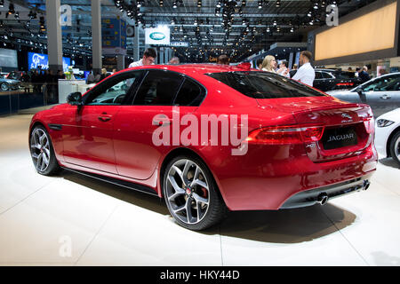 Brüssel - 19 Jan, 2017: Jaguar XE auf der Motor Show in Brüssel gezeigt. Stockfoto