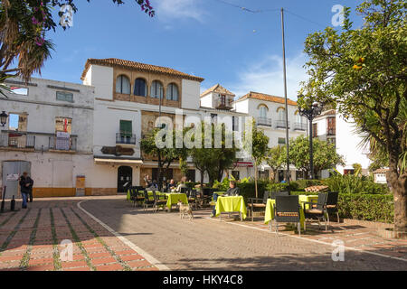 Orange Platz, Plaza de Los Naranjos, Marbella, Andalusien, Spanien. Stockfoto