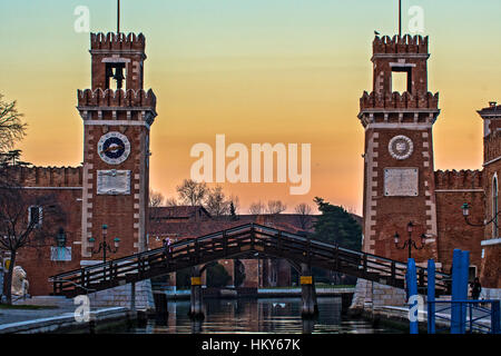 Italien Venetien Venedig - Brücken - Sestiere Castello - Ponte Arsenale o Paradiso Stockfoto