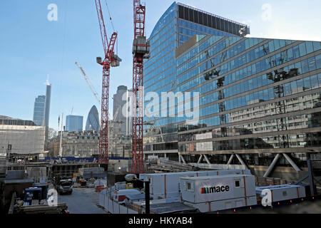 Neue Gebäude im Bau in der Nähe von moorgate Station Crossrail Seite neben Moor House im Geschäftsviertel City London UK KATHY DEWITT Stockfoto