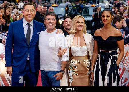 Die Richter kümmert sich die roten Teppich Ankünfte für Britain es Got Talent auf 29.01.2017 at The London Palladium. Personen im Bild: Simon Cowell, Alesha Dixon, David Walliams, Amanda Holden. Stockfoto