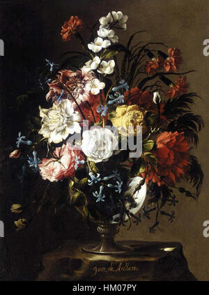 Dieses Gemälde von Juan de Arellano mit dem Titel „Vase der Blumen“ zeigt sein Können in der Stillleben-Malerei. Die lebendigen Blumen vor einem detailreichen Hintergrund veranschaulichen die Meisterschaft des Künstlers, die natürliche Schönheit zu erfassen. Stockfoto