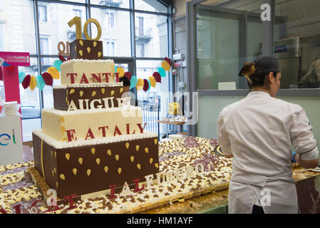 Turin, Piemont, Italien. 27. Januar 2017. Eataly ist 10 Jahre, Geburtstagsfeier der renommierten italienischen Marke der italienischen und internationalen Küche im Eataly Hauptquartier. Bildnachweis: Stefano Guidi/ZUMA Draht/Alamy Live-Nachrichten Stockfoto