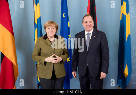 Stockholm, Schweden. 31. Januar 2017. Bundeskanzlerin Angela Merkel (CDU) trifft die schwedische premier Stefan Löfven in Stockholm, Schweden, 31. Januar 2017. Foto: Kay Nietfeld/Dpa/Alamy Live News Stockfoto