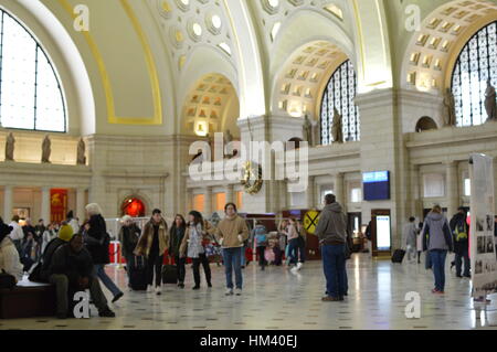 Haupteingangshalle der Union Station für Weihnachten dekoriert Stockfoto