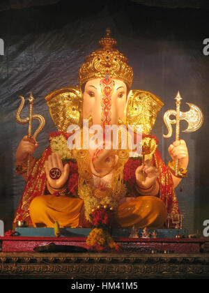 Statue von Lord Ganesh verehrt in Maharashtra während Ganesh Festival. Stockfoto