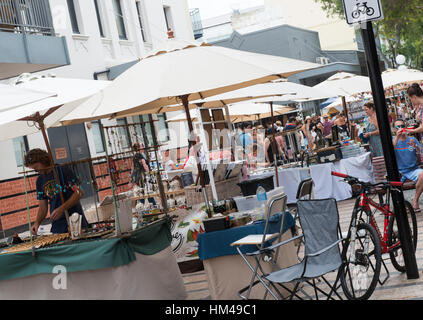 Boxing Day Straßenmarkt in Manly, Beach, Sydney, New South Wales Australien gebucht Stockfoto