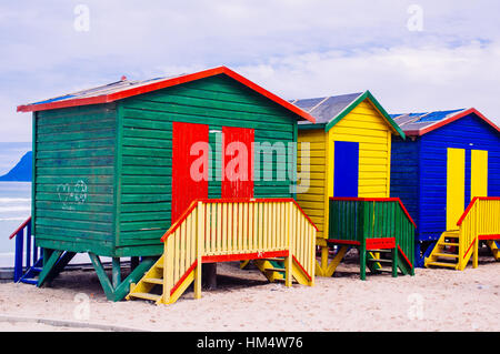 Überfüllten Strand an der Promenade des Anglais, Nizza, Côte d ' Azur, Côte d ' Azur, Frankreich Stockfoto