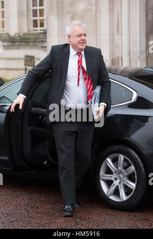 kommt bei einem gemeinsamen ministeriellen Komitee (JMC) treffen in Cardiff City Hall in Cardiff, Südwales, UK. Stockfoto