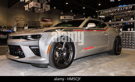 Maßgeschneiderte Chevrolet Camaro SS Auto bei SEMA. Stockfoto