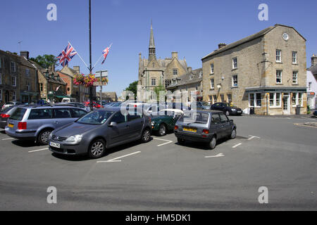 Marktplatz in Stow auf die würde, einer malerischen Cotswolds Stadt in Gloucestershire Stockfoto