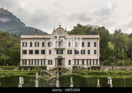 Luxus-Villa am Rande der Comer See in Italien Stockfoto