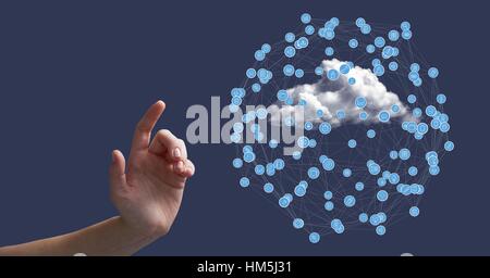 Hand zu berühren Digital generiert miteinander verbundene Symbole Stockfoto