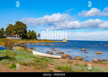 Hafen Sie an der stoned des baltischen Meeres. Kasmu, Dorf der Kapitäne, Estland Stockfoto