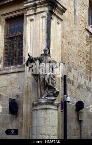 Franz von St.Anton Statue Skulptur Straßenecke Straßen Valletta Malta Religion religiösen katholischen Ikonographie RM Welt Stockfoto