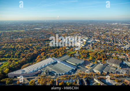 Luftaufnahme der Messe Essen Expansion im Grugapark, Essener Messegelände, Ruhrgebiet, Nordrhein-Westfalen, Deutschland Stockfoto
