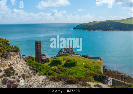 Die zerstörten und verlassenen Porth Wen Ziegelei auf anglesey Stockfoto