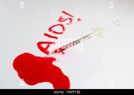 AIDS und HIV. Schützen Sie sich. Weil sie gefährlich sind. Stockfoto