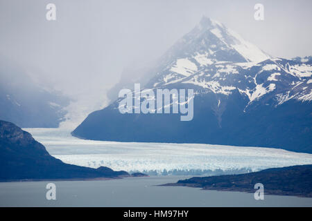Perito Moreno-Gletscher am Lago Argentino, El Calafate, Parque Nacional Los Glaciares, Patagonien, Argentinien, Südamerika Stockfoto