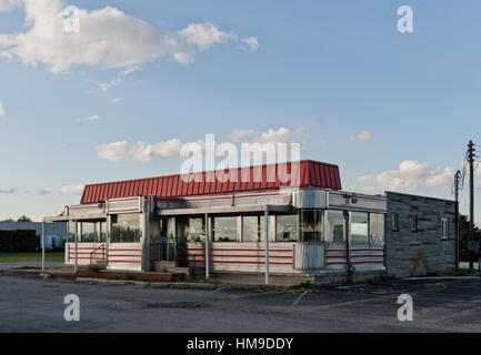 Verlassenen Diner aufgegeben Luncheonette Stockfoto