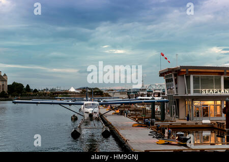 Ein Wasserflugzeug Hafen Luft bleiben im Innenhafen, Victoria B.C Stockfoto