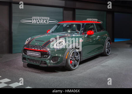 2016 arbeitet John Cooper Mini auf der North American International Auto Show (NAIAS). Stockfoto