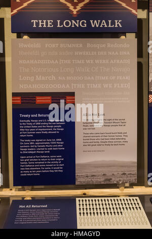 Ausstellung über die tragischen Long Walk der Navajo, im Besucherzentrum am Hubbell Trading Post National Historic Site, Nevada, USA Stockfoto