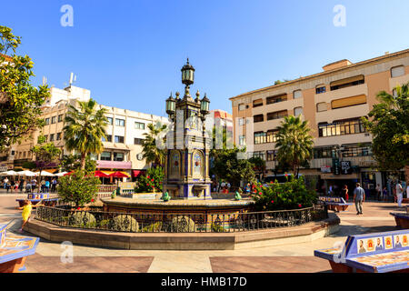 Historischen Plaza Alta (hohe Quadrat) in der Altstadt von Algeciras, Spanien. Es ist eines der wichtigsten Zentren der Aktivität in der Stadt. Stockfoto