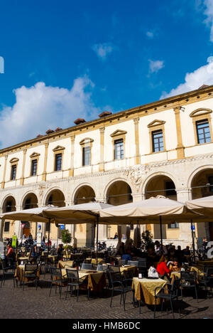 Café-Terrassen, Piazza Duomo, Padua, Veneto, Italien Stockfoto