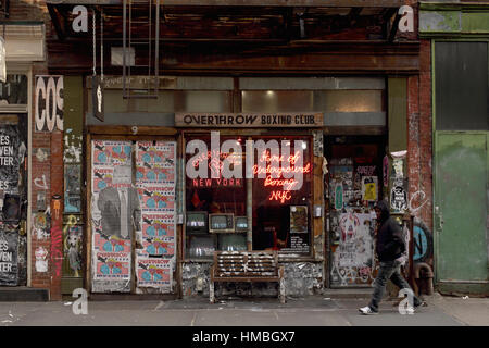 Sturz-Boxclub in 9 Bleecker Street, New York Stockfoto