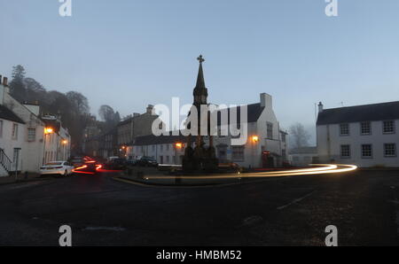 Atholl Memorial Fountain bei Dämmerung dunkeld Schottland Januar 2017 Stockfoto