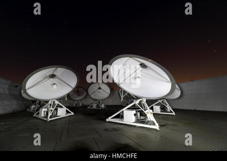 Die Bogenminute Microkelvin Imager AMI kleine Array an das Mullard Radio Astronomy Observatory Stockfoto