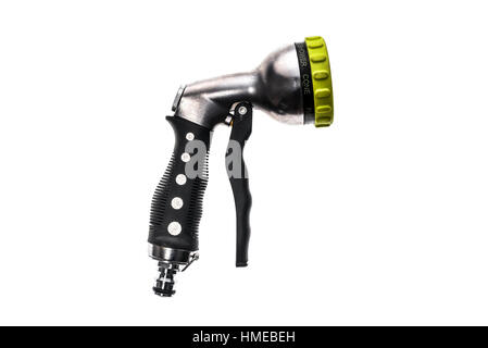 Wasser-Schlauch-Regner mit einstellbaren Duschstrahl. Gartenbau Werkzeug isoliert auf weißem Hintergrund. Hochauflösendes Foto. Stockfoto