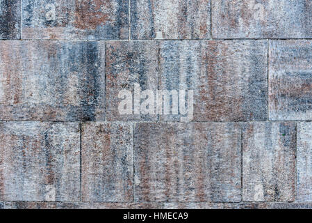 Schmutzig draußen Terrasse Fliesen Platten. Bild von außen Bodenbelag mit Farbe Pflaster Platten. Stockfoto