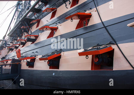 Nahaufnahme der Steuerbordseite der HMS Victory Stockfoto